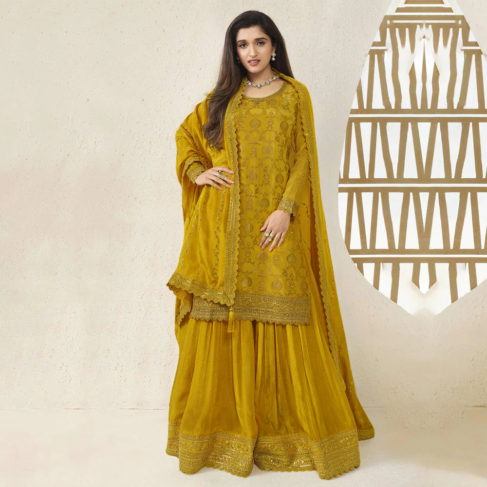 Noor-un-Nissa Hand-Embroidered Georgette Anarkali Set