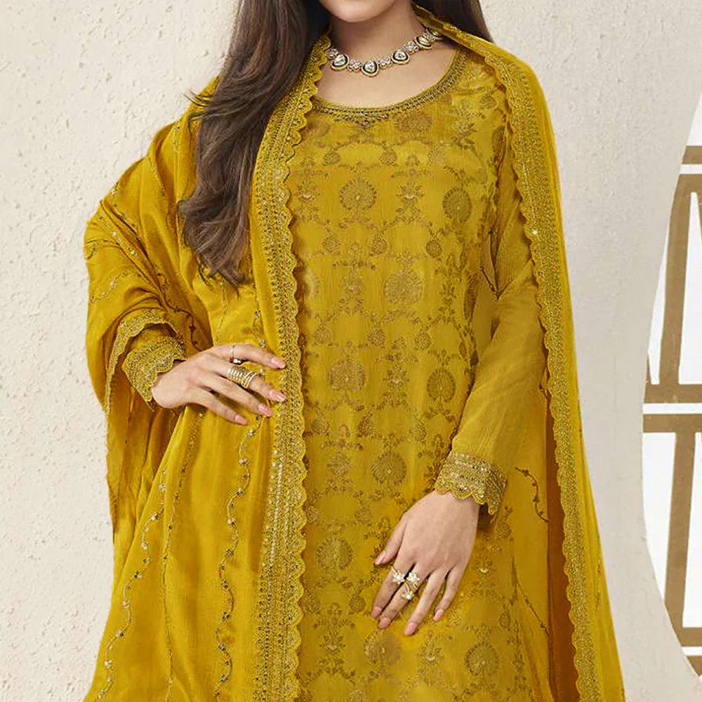 Noor-un-Nissa Hand-Embroidered Georgette Anarkali Set